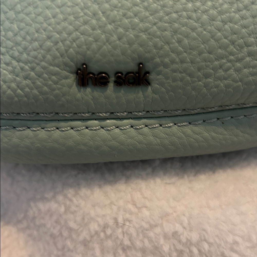 THE SAC Sequoia HOBO with Sakroots Artist Circle Large Smartphone Crossbody Bag - Picture 3 of 14